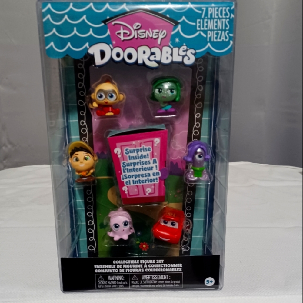 Disney doorables Pixar fest collectible figure set new.